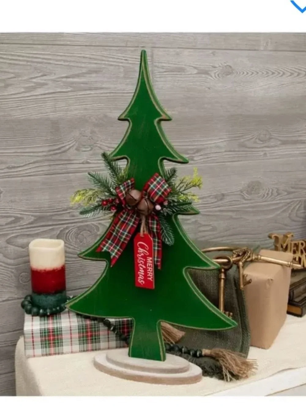 🆕- Set of 2 Festive Wooden Christmas Tree Set.